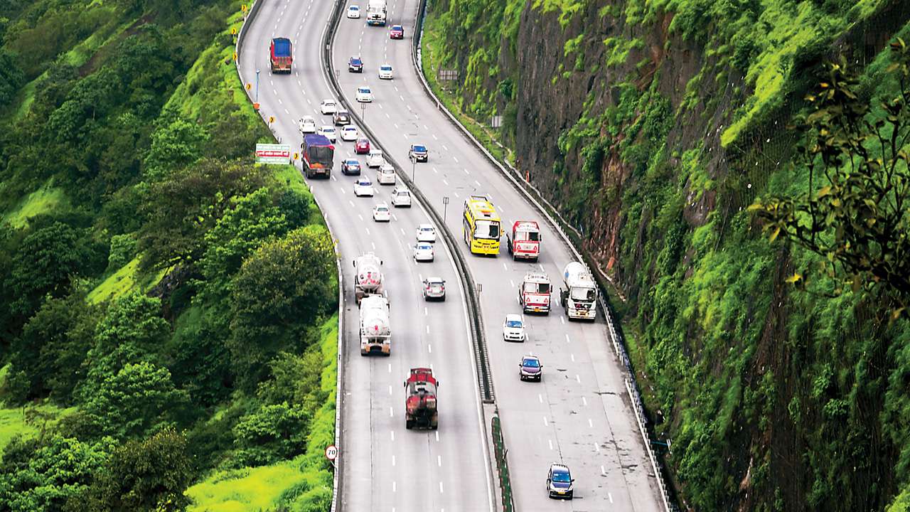 Mumbai–Pune Expressway Access